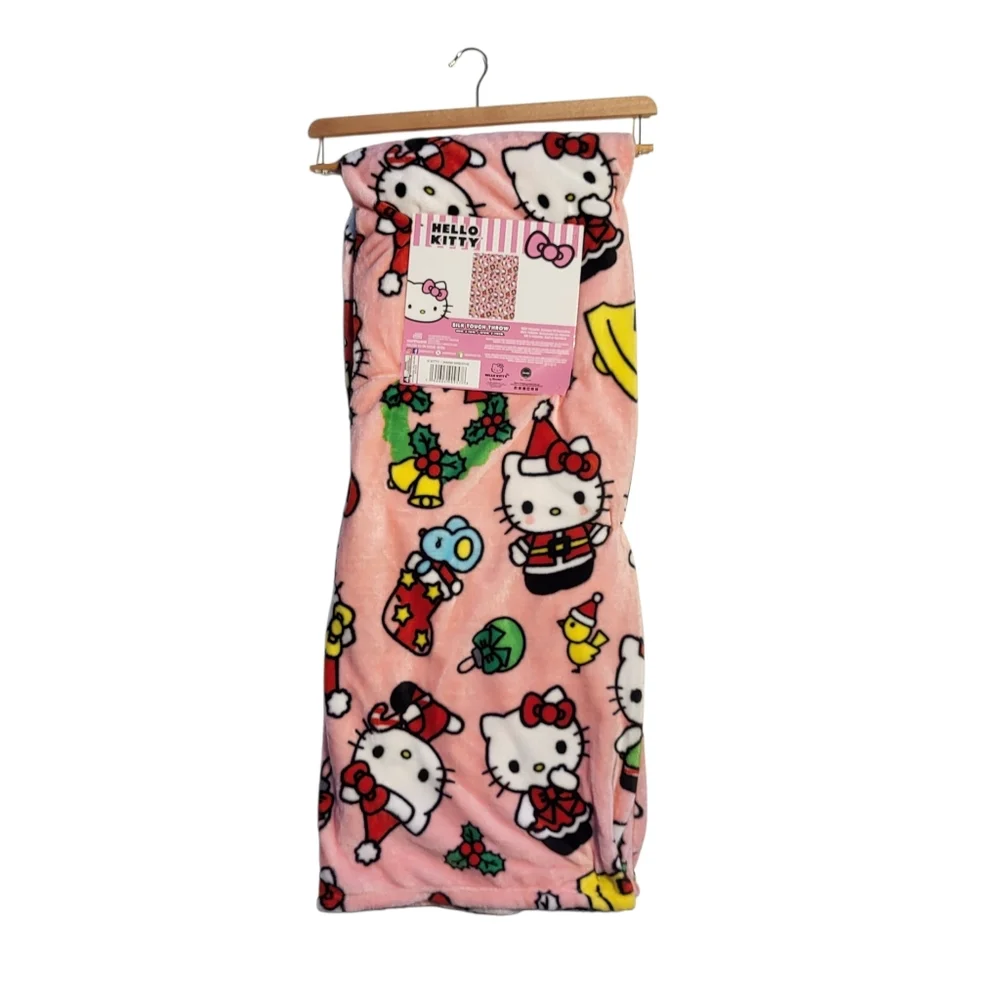 NEW Northwest Mistletoe Pink Silk Touch Sanrio Hello Kitty Throw